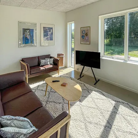 3 Bedroom Amazing In Vaeggerlose Casa vacanze